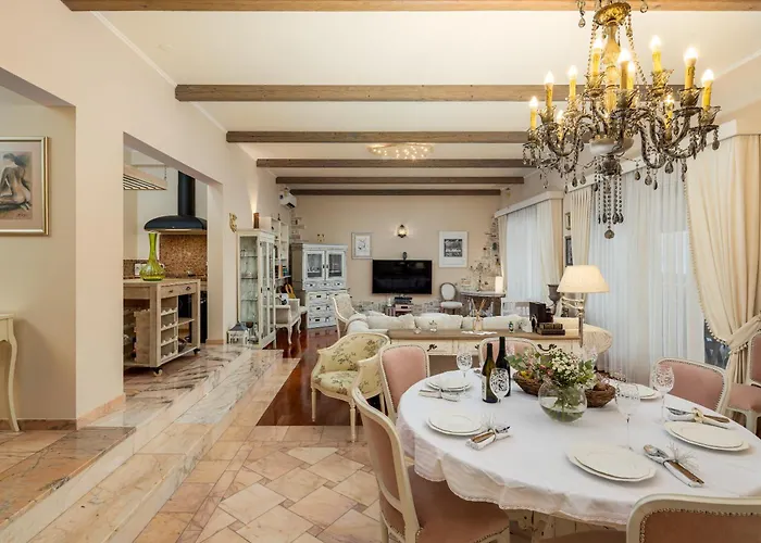 Apartment Luxury Znjan