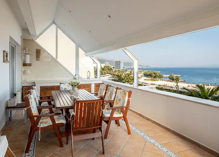 Apartman Luxury Znjan *